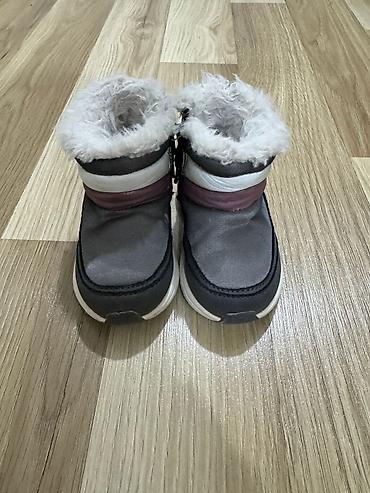 xəzli botinkalar: Rəng - Boz Çəkmələr, Ölçü: 20, Uniseks — 1
