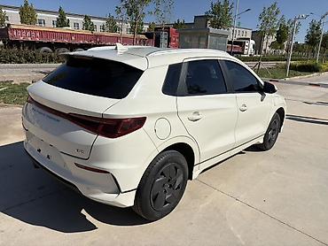 jetour dashing: BYD E2: 2023 г., Автомат, Электромобиль, Хэтчбэк — 5