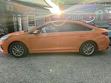 infinity fx35: Hyundai Sonata: 2018 г., Седан — 4