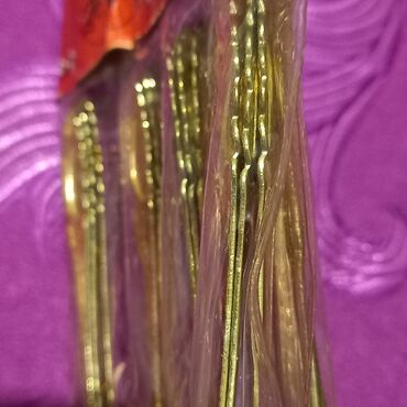 Qaşıqlar: - Kofe qaşığı 12, şəkər qaşığı isə 6 ədəddir. - Qaşığ — 5