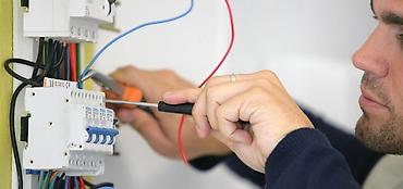 hronogram kose: Sve elektro monterske radove kao i popravke u stanovima i kucama — 5