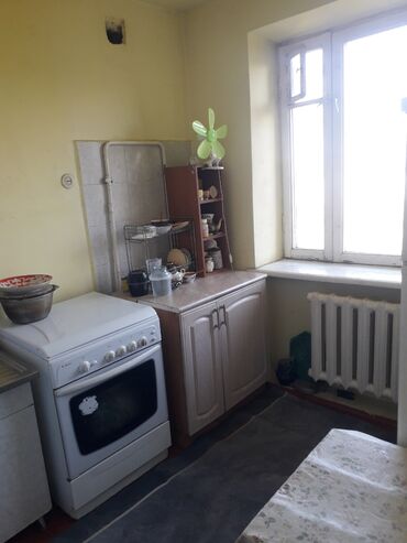 дом восток5: 3 комнаты, 66 м², Индивидуалка, 5 этаж, Старый ремонт