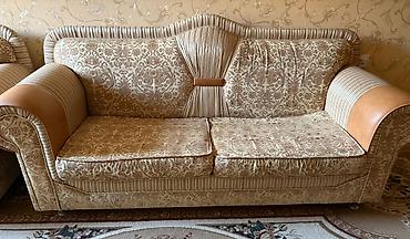 Mebel: İşlənmiş, Klassik divan, Divan, Bazasız, Açılan — 1