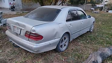 маз манипулятор: Mercedes-Benz E-Class: 2000 г., 2.2 л, Автомат, Дизель, Седан — 4