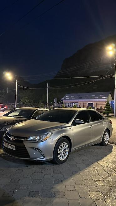 audi a3 2018: Toyota Camry: 2015 г., Автомат, Бензин, Седан — 3