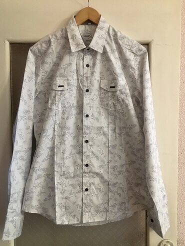 Köynəklər: ZİLLİ. Brendindən Bəylər üçün Təmiz Pambiqdan Saroçkalar.Türkiyədən — 8