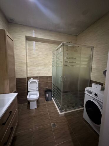 сдается 3 комнатная квартира: Kiraye Nermanov 800 man Yeni tikili 13 / 15 70 m² 3 otaq