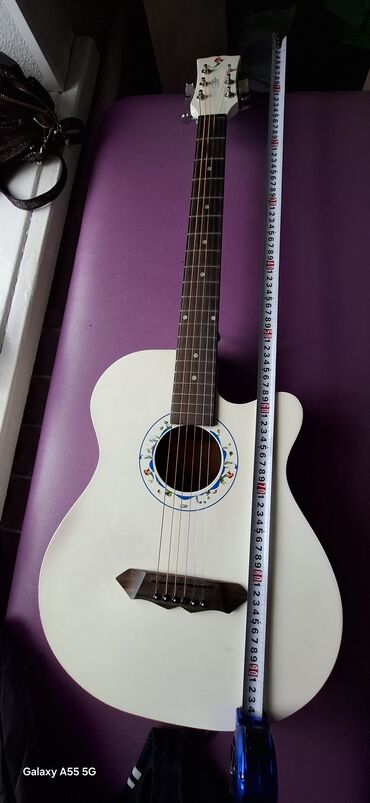 Гитары: Гитара гитары есть еще скрипка 1/8 и аккордеон барабанная установка — 11