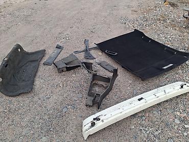 Другие автозапчасти: Продаю запчасти на бмв е34 Блок 2.5 заряженный Генератор Крышка — 5