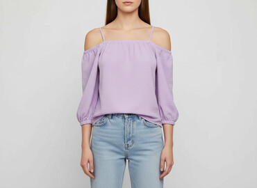 modne bluzki plus size: Жіноча блуза, розмір S