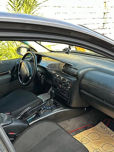 Opel: Opel Omega: 2 l | 1995 il 360000 km Sedan — 4
