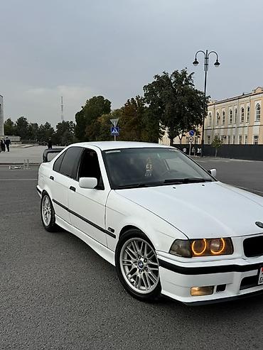 Продажа авто: BMW 3 series: 1993 г., 1.8 л, Механика, Бензин, Седан — 2