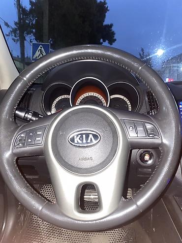 Kia: Kia Cerato: 2 l | 2010 il Sedan — 12