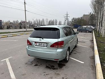 Toyota: Toyota Ipsum: 2002 г., 2.4 л, Автомат, Бензин, Минивэн — 7