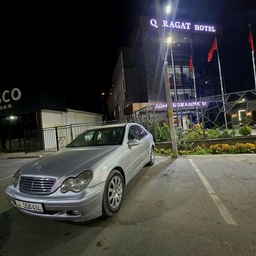 авто рынак бишкек: Mercedes-Benz C-Class: 2004 г., 2.4 л, Автомат, Газ, Седан