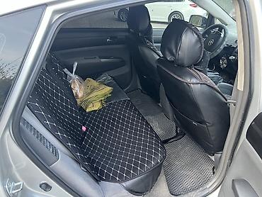 560 sec: Toyota Prius: 2005 г., Гибрид, Лифтбек — 6