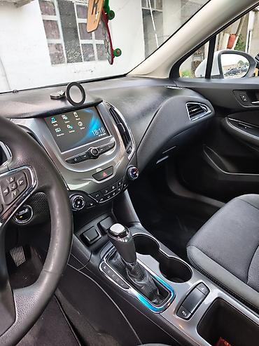 cruze 2012: Chevrolet Cruze: 1.4 l | 2017 il 265700 km Sedan — 9