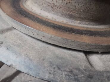 Auto delovi: Glavcina desnog prednjeg tocka Lada 2121,21213 Niva 24mm br.1 — 5