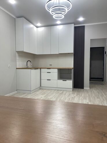квартира район: Продается 1 комнатная квартира СТУДИЯ ЖК ААЛАМ СИТИ 26.5м² с новым