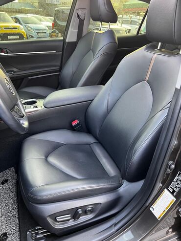 Toyota: Toyota Camry: 2019 г., 2.5 л, Автомат, Бензин, Седан — 23