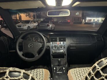 Mercedes-Benz: Mercedes-Benz universal (station wagon) - Kuzov: universal, tünd mavi — 3