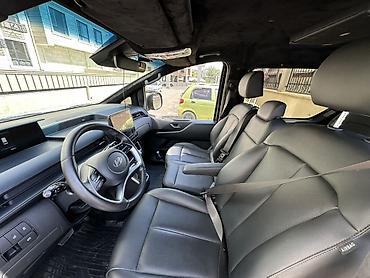 путевка на иссык куль 2023: Пассажирский минивэн Hyundai Staria (чёрный) 🇰🇬 ОШ → БИШКЕК 🇺🇿 ОШ → — 3