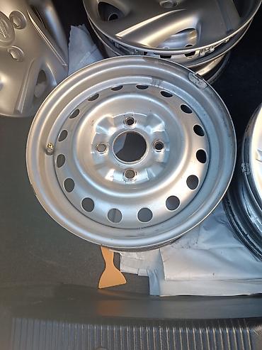 nissan diskləri: Yeni Kolpak Nissan R 14 — 2