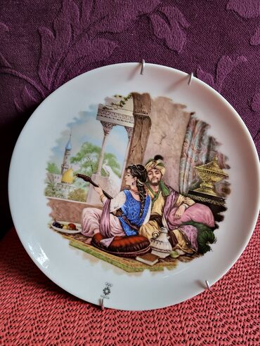 Ostalo posuđe: Tanjir nov za zid Sarajevo 84ta. olimpijada. Porcelanski tanjir na lalafo.rs — 4 Ostalo posuđe: Tanjir nov za zid Sarajevo 84ta. olimpijada. Porcelanski tanjir — 4