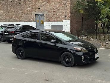 avalon 2017: Toyota Prius: 2014 г., 1.8 л, Вариатор, Гибрид, Хэтчбэк — 3