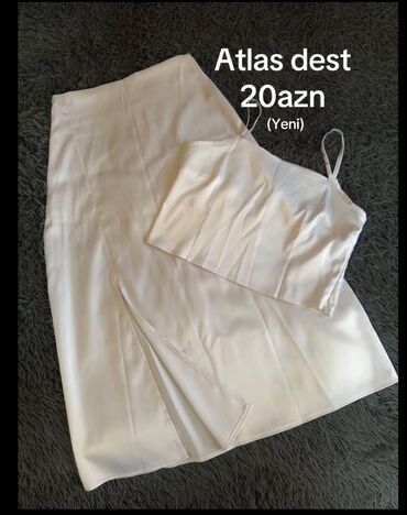купить купальник в баку: Atlas dəst – 20 AZN (Yeni) - Rəng: krem/ağ - Material: atlas parça