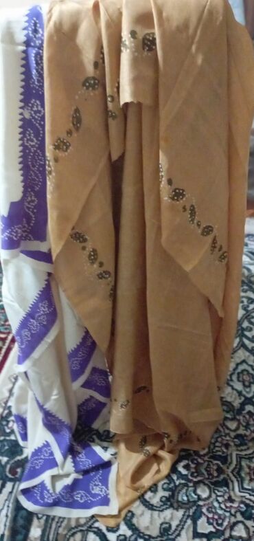 Çantalar: Kəlağayı təmiz ipək Baskal.90 AZN.turk malı 55 azn.qutularimiz var.5 — 14