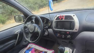 саб лодка: Toyota RAV4: 2002 г., Автомат, Кроссовер — 1
