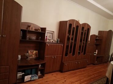 доводчик мебельный в Кыргызстан: Стенка гарнитур в зал, гостиную. 6 м, состояние отличное