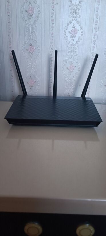 origimo tablet: ASUS RTN66 Router ideal vəziyyətdədir