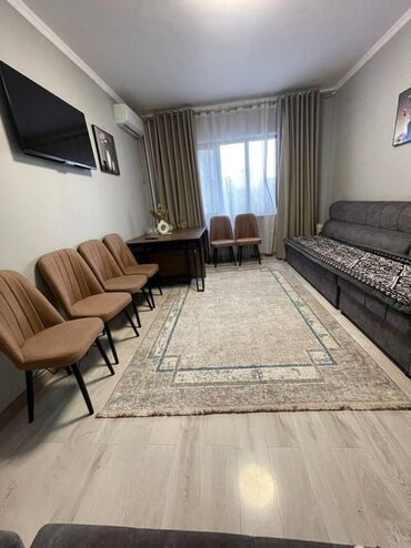 срочно продается квартира: 3 комнаты, 71 м², 105 серия, 3 этаж, Евроремонт