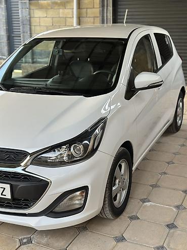 Chevrolet: Chevrolet Spark: 2020 г., 1 л, Вариатор, Бензин, Хэтчбэк — 2