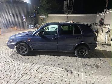 обмен на машина: Volkswagen Golf: 1993 г., Хэтчбэк — 4