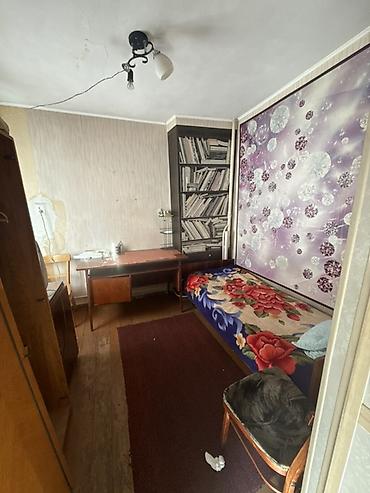 Үйлөрдү ижарага берүү: 50 м², 3 бөлмө, 3-мкр, Жаныбарлар менен болот — 2