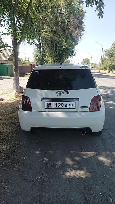 ion машина: Toyota Ist: 2003 г., 1.3 л, Автомат, Бензин, Хэтчбэк — 6