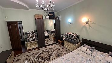 Продажа квартир: 3 комнаты, 72 м², Сталинка, 2 этаж — 13