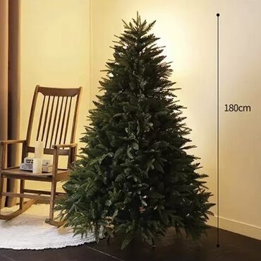 садовый дом: Искусственная новогодняя ёлка, высота 180 см. Описание: - Пушистая