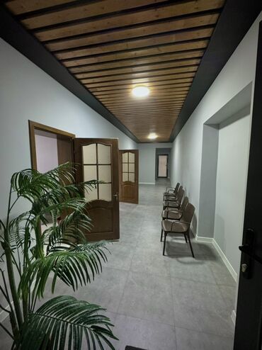 Офисы: Сдаю Офис, 100 м², В бизнес центре