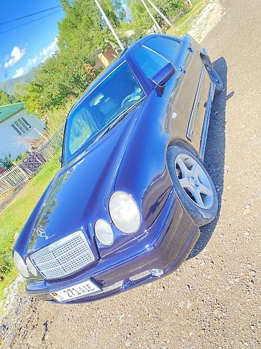 экран е34: Mercedes-Benz E-Class: 1996 г., 3.2 л, Автомат, Бензин, Седан — 2