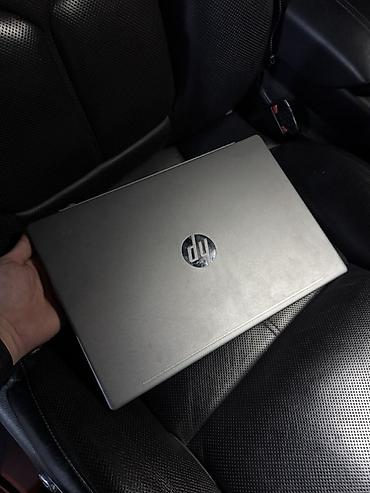 HP: HP Pavilion 14 noutbuku satılır. Şəxsi istifadədə olub. Kompakt ölçüsü — 2