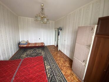 Продажа квартир: 1 комната, 36 м², 105 серия, 7 этаж, Старый ремонт