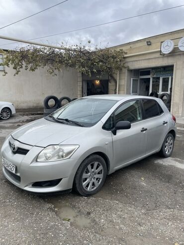 Toyota: Toyota Auris: 1.4 l | 2008 il Hetçbek — 10