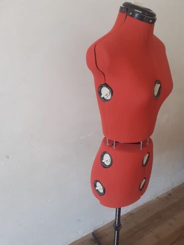 Digər biznes avadanlığı: Overlok Petlə maşını İnterlok Maneken Ütü masası Par ütüsü Unvan bine — 10