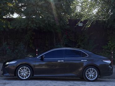 зеркало на мерседес 124: Toyota Camry: 2019 г., 2.5 л, Автомат, Бензин, Седан