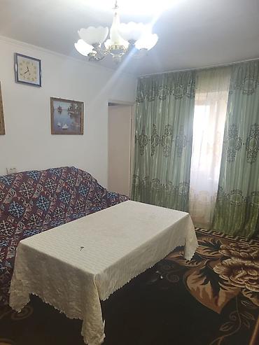 1 ком квар продаю: 3 комнаты, 54 м², 2 этаж — 4