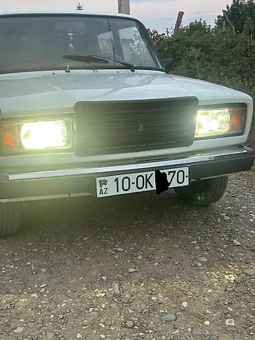 vaz 2107 kuza: VAZ 2107,5800 real Alıcıya Endirim olacaq ağ rəngdə sedan İl 2005 — 2